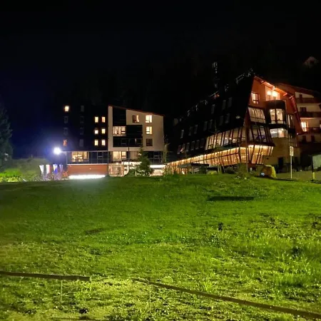 アパート Alpin ヴラシチ