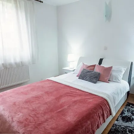 アパート Alpin *