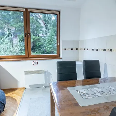 Alpin Apartment *