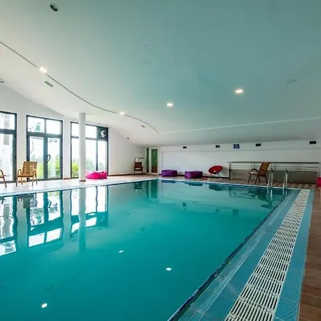 Alpin Wellness & Apartman *