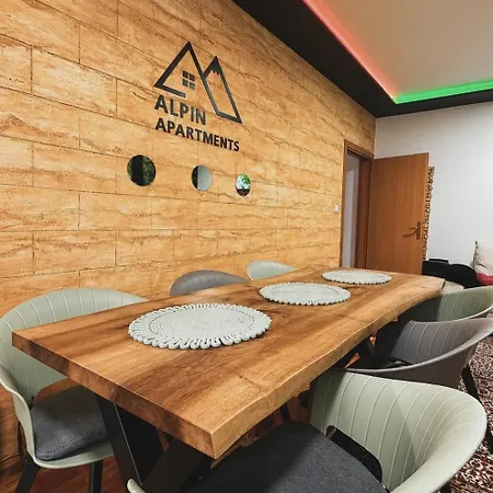 Alpin Wellness & Apartman