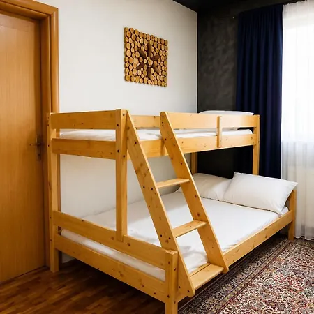Alpin Wellness & Apartman *